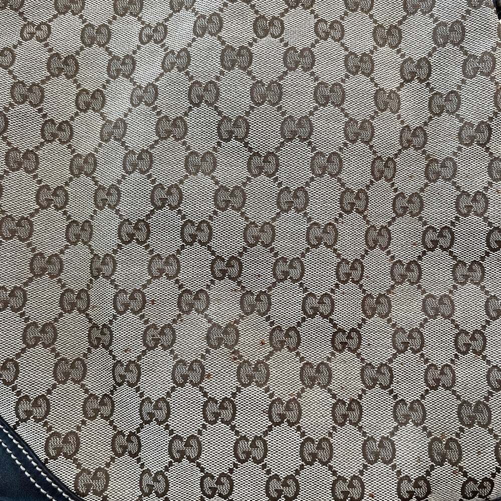 Gucci Britt Hobo Bag - Picture 3 of 9